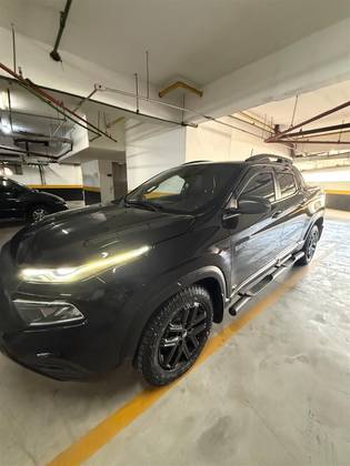 FIAT TORO 2.0 16V TURBO DIESEL ULTRA 4WD AT9